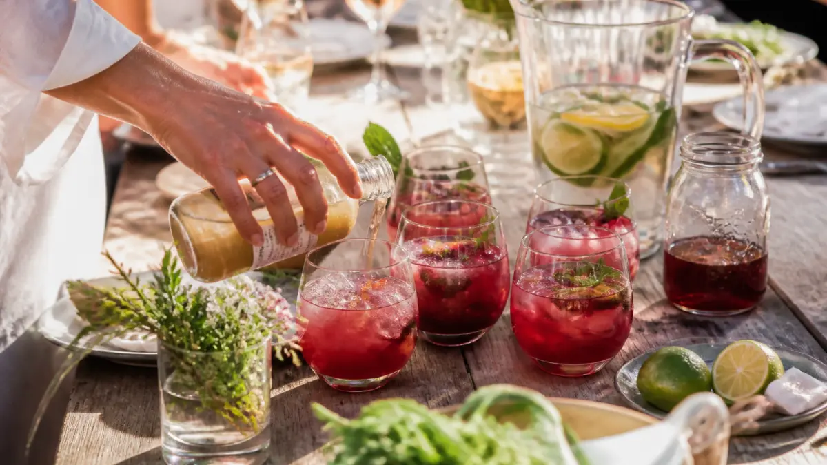 Cocktails sans alcool : idées fraîches pour l’apéritif et les grandes tablées