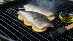 Poisson au barbecue : l'astuce pour qu'il ne colle pas à la grille