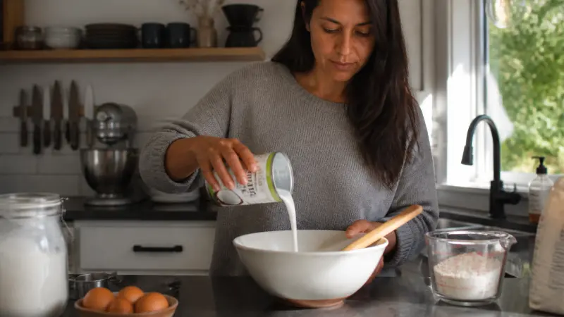 Gâteau au lait de coco moelleux : la recette simple qui marche
